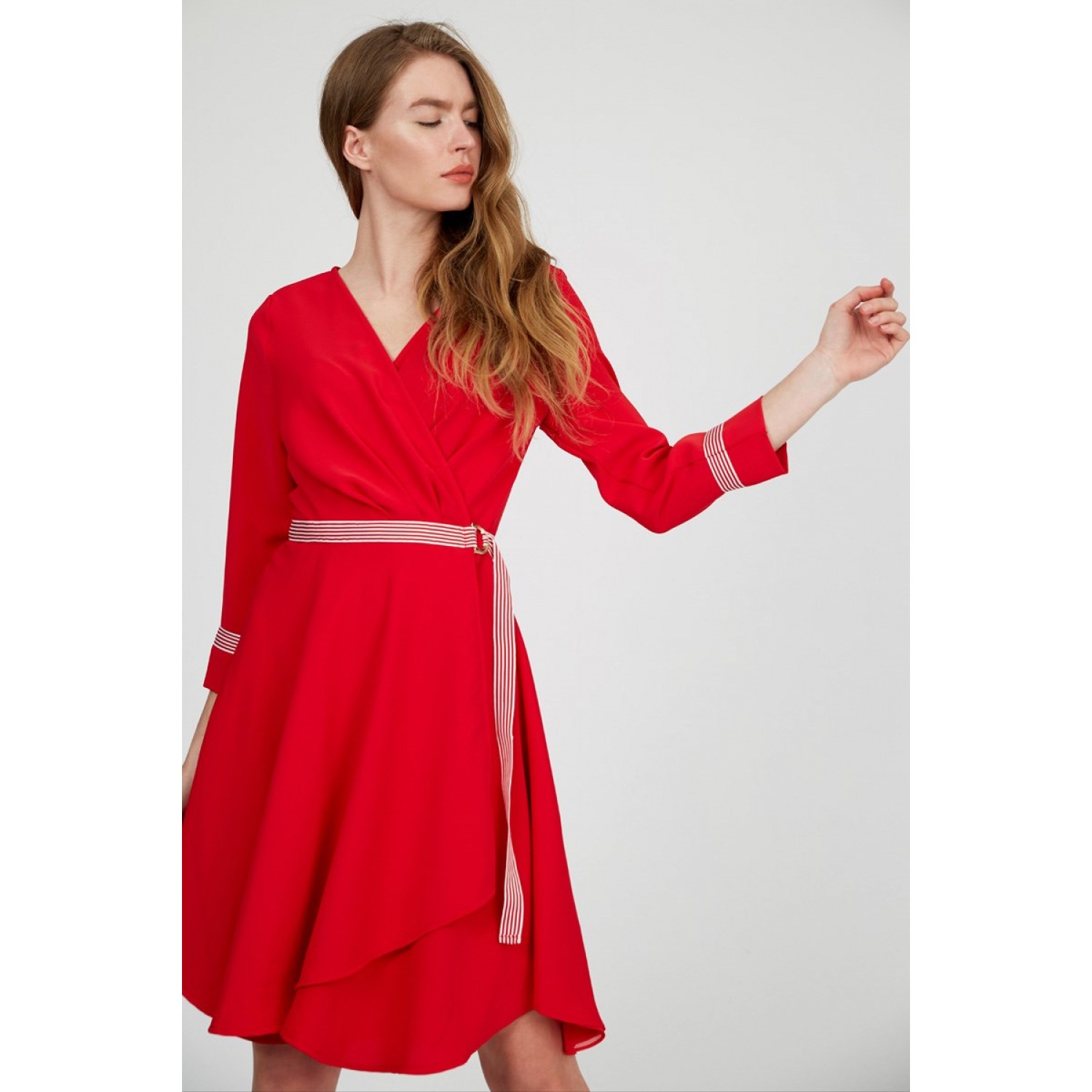 Red Three-quarter Sleeve Midi Dress